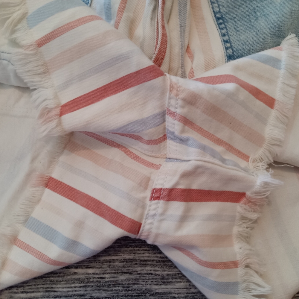 American Eagle | Striped Patchwork Mom Shorts Red… - image 5